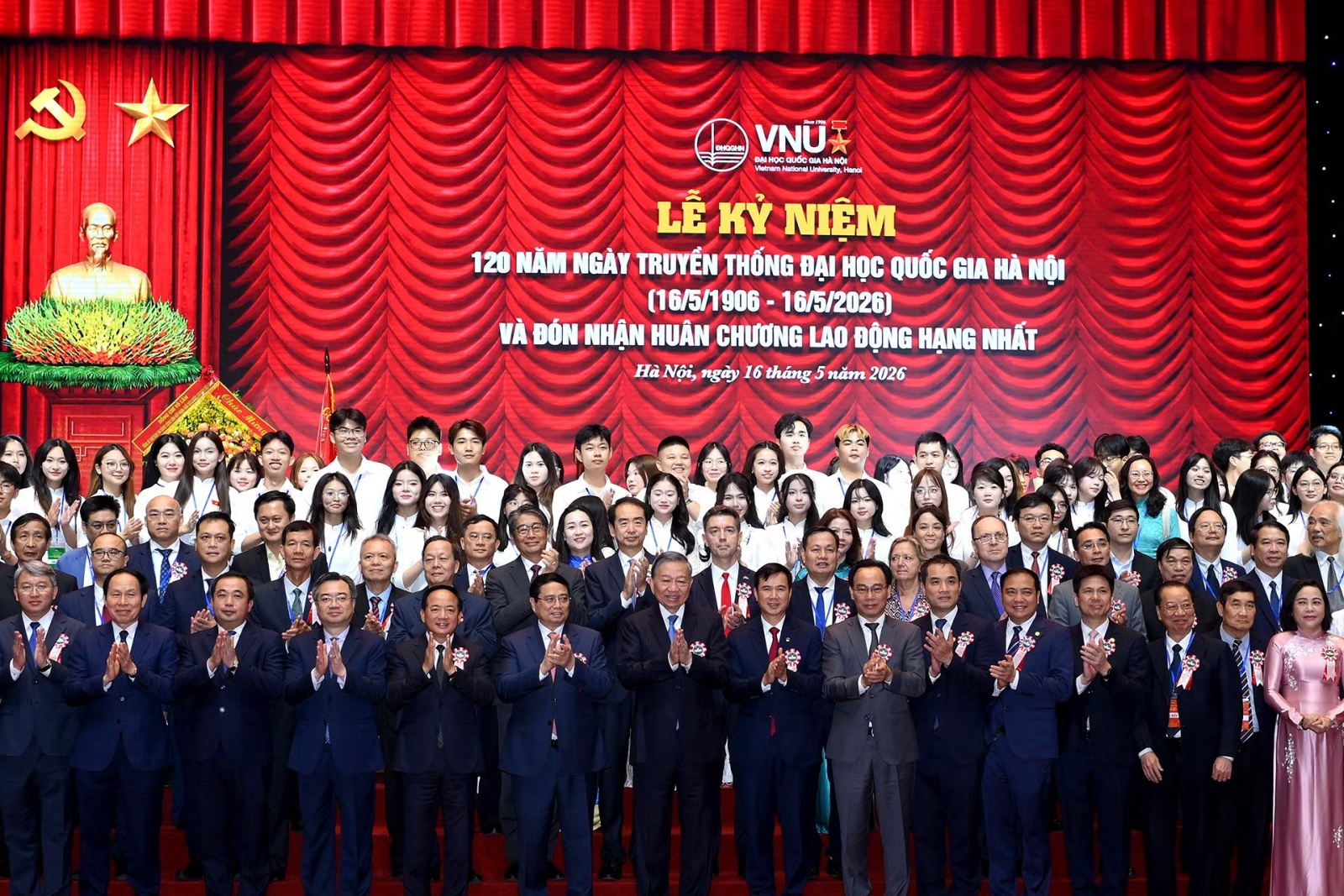 Đại học Quốc gia Hà Nội phải trở thành trụ cột học thuật, trung tâm kết nối tri thức với phát triển