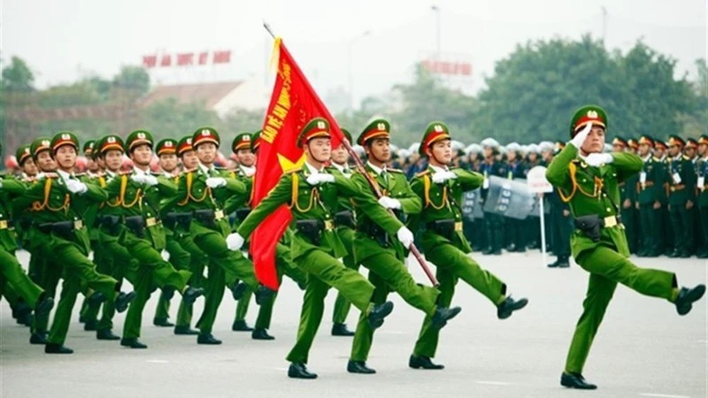 Bộ Công an với 