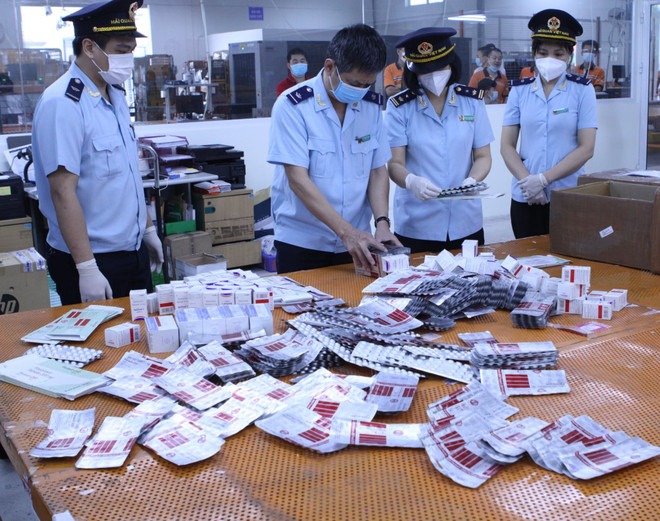 Số vụ vi phạm pháp luật Hải quan có dấu hiệu hình sự tăng mạnh