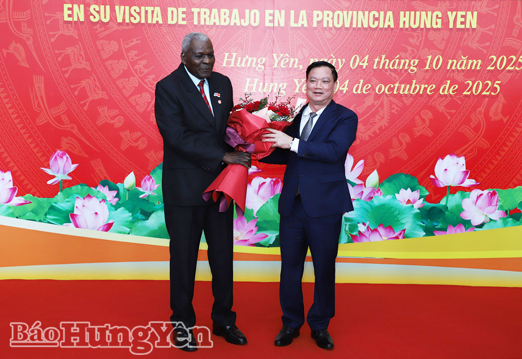 Chủ tịch Quốc hội Cuba Esteban Lazo Hernández thăm và làm việc tại tỉnh Hưng Yên