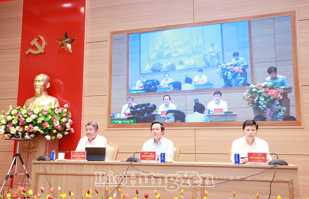 Hội nghị Ban Chấp hành Đảng bộ tỉnh mở rộng và giao ban Thường trực Tỉnh ủy
