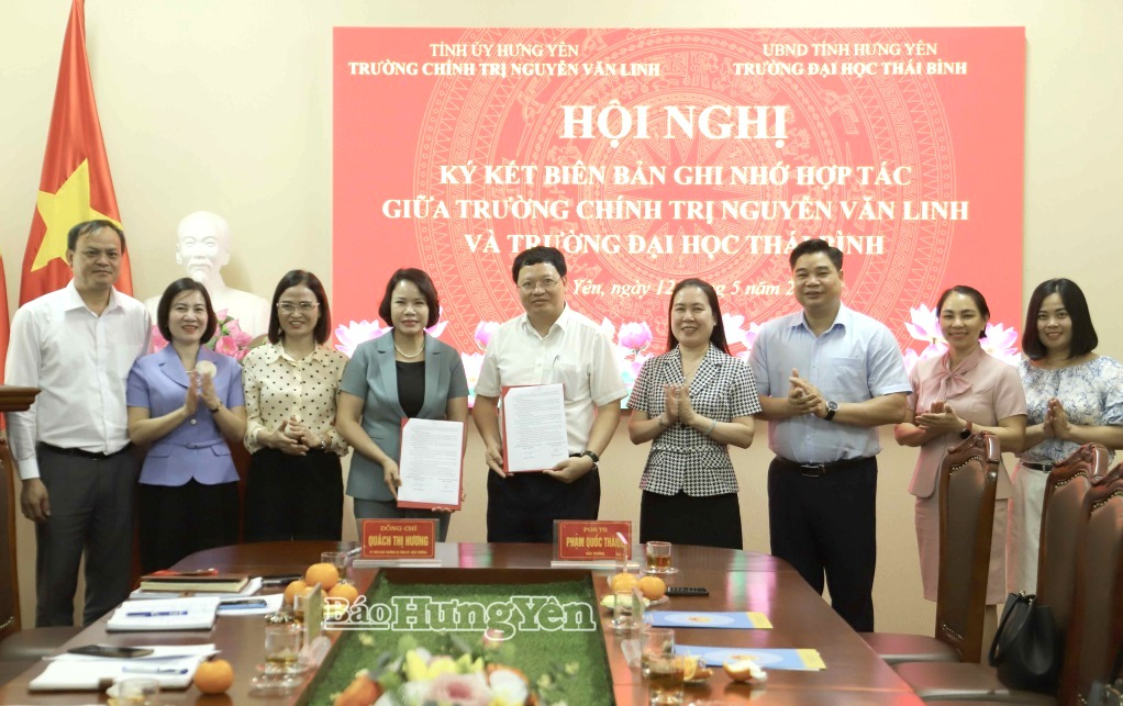 Ký kết biên bản ghi nhớ hợp tác giữa Trường Chính trị Nguyễn Văn Linh và Trường Đại học Thái Bình