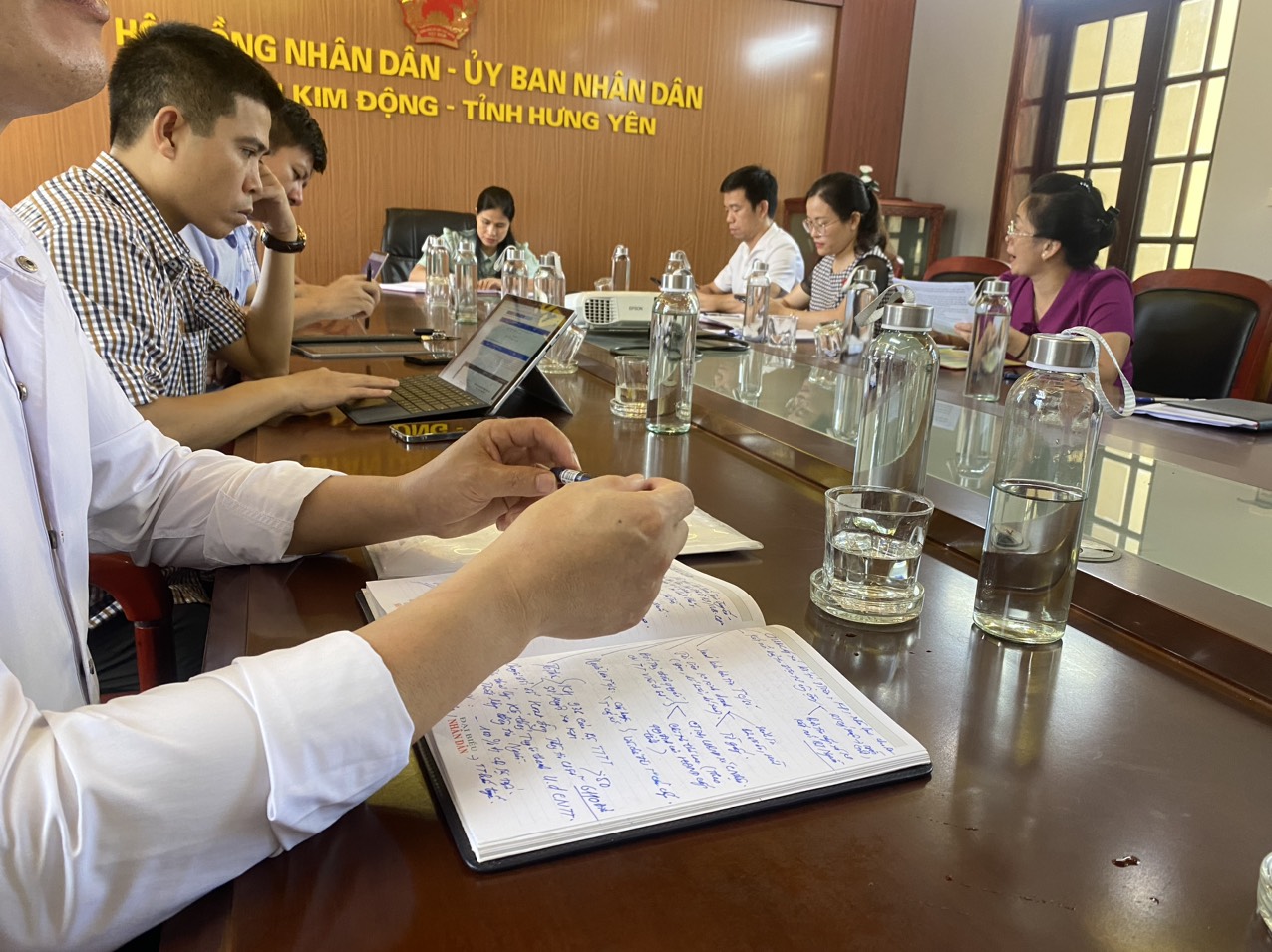 Ban Chỉ đạo Phong trào “Toàn dân đoàn kết xây dựng đời sống văn hóa”  tổ chức họp đề nghị hỗ trợ làng đạt danh hiệu Làng Văn hóa 5 năm liên tục giai đoạn 2019 – 2023