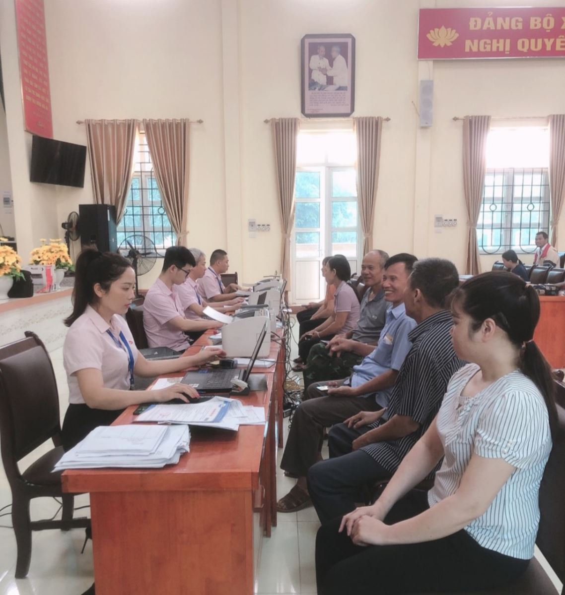 Ngân hàng CSXH huyện Kim Động: Triển khai huy động gửi tiết kiệm chung tay vì người nghèo