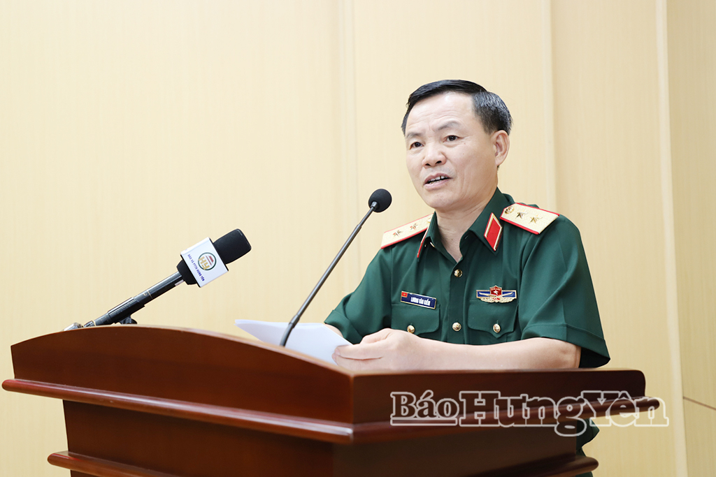 Bàn giao chức vụ Chỉ huy trưởng, Chính ủy Bộ Chỉ huy Quân sự tỉnh Hưng Yên
