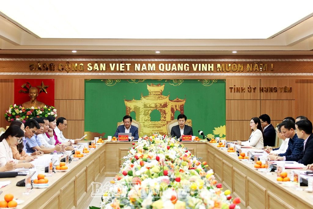 Trao đổi kinh nghiệm giữa Thường trực Tỉnh ủy Hưng Yên và Thường trực Tỉnh ủy Cà Mau