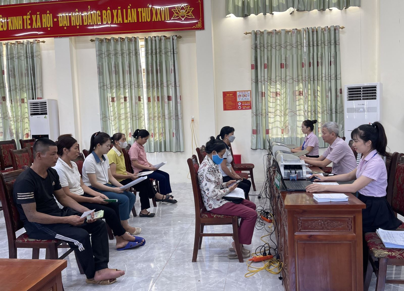 Ngân hàng CSXH huyện Kim Động: Tiếp tục triển khai cho vay Học sinh sinh viên theo Quyết định 157/2007/QĐ-TTg và Quyết định số 05/2022/QĐ-TTg của Thủ tướng Chính phủ