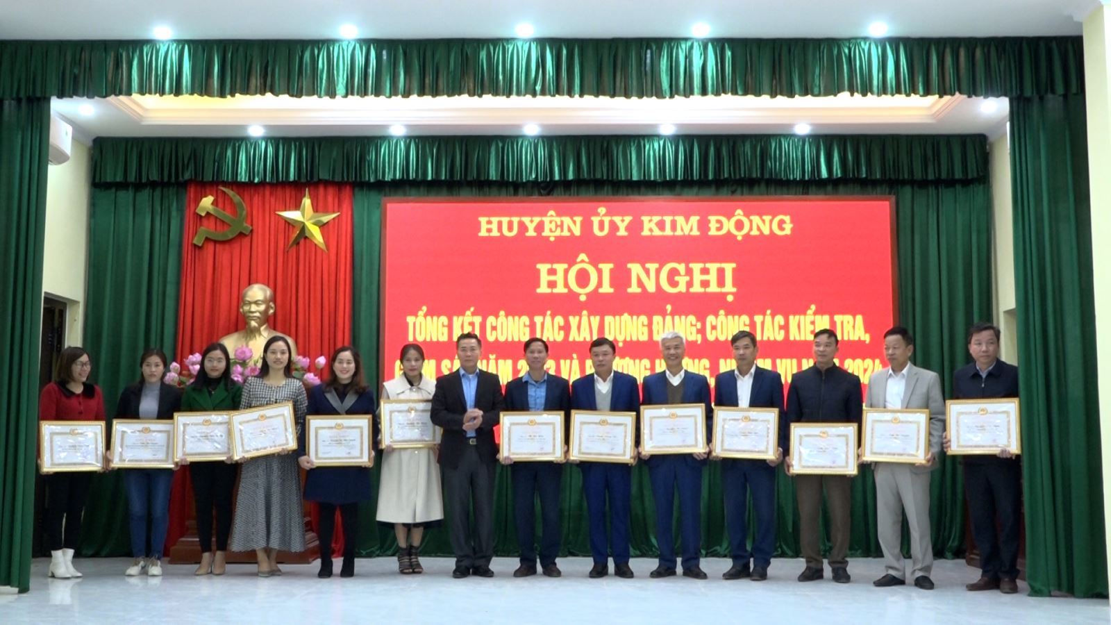 Huyện Kim Động: Tổng kết công tác xây dựng Đảng, công tác kiểm tra giám sát năm 2023, triển khai phương hướng, nhiệm vụ năm 2024