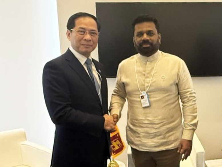 Đề xuất mở đường bay thẳng giữa Việt Nam và Sri Lanka