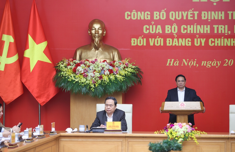 Công bố quyết định thành lập các đoàn kiểm tra đối với Đảng ủy Chính phủ, Đảng ủy Quốc hội