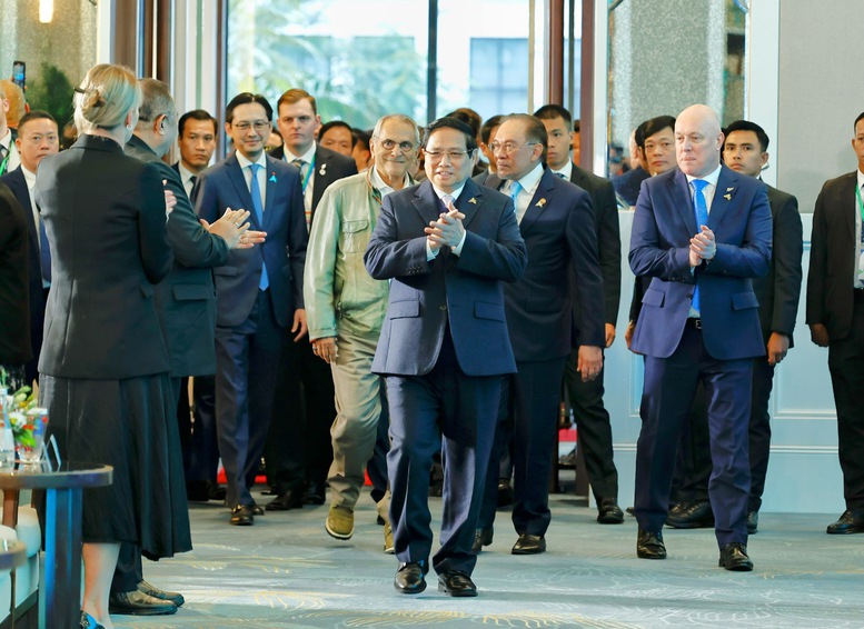 Thủ tướng: Các nước phải có thực lực để tự chủ chiến lược