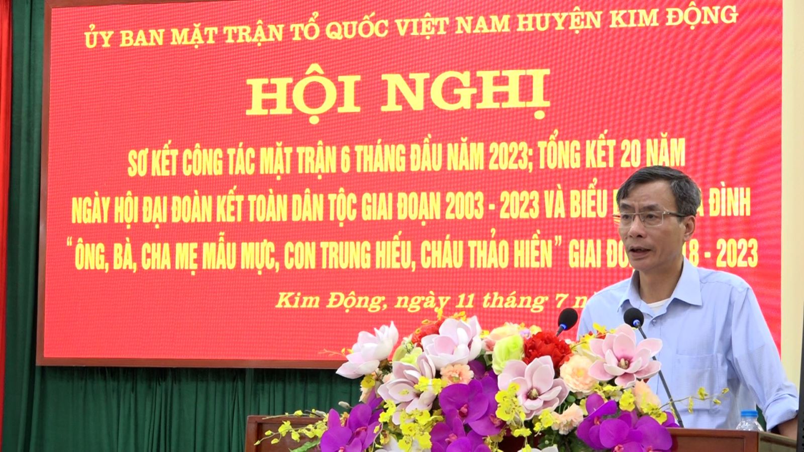 Kim Động : Sơ kết công tác mặt trận 6 tháng đầu năm 2023; tổng kết 20 năm ngày hội ĐĐK toàn dân tộc giai đoạn 2003-2023 và biểu dương gia đình “ông bà, cha mẹ mẫu mực, con trung hiếu, cháu thảo hiền” 