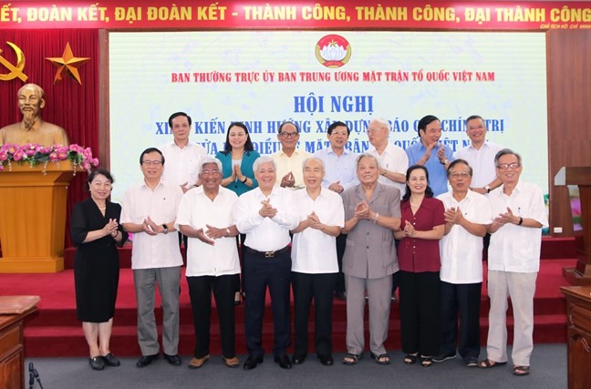 Tìm giải pháp đột phá nhằm đổi mới hoạt động của Mặt trận Tổ quốc Việt Nam các cấp